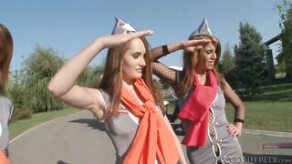 roccosbitchesinuniformscene01_s01_roccosiffredi_roxxxyrush_540p