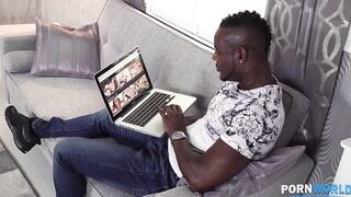 2018-10-04-pornworld-41920-her-boyfriend-found-out_720