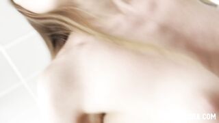 PILL_222_JuliaMazeHD
