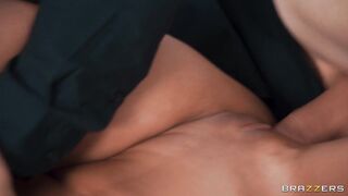 fucking-her-pervy-stepbrother_720
