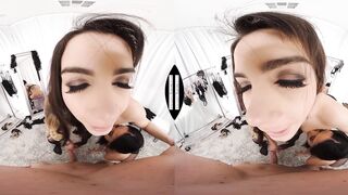 tdrmanissaoliviavalentinabradrem_smartphonevr00
