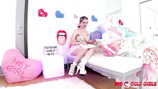 gracie-gates-teaser-preview_stream