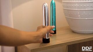 2018-07-02-pornworld-35951-luxe-lesbian-cravings_720