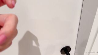 OnlyFans - Serenity Cox - During a weekend away my husbands friend came rq