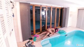 naughty-action-in-the-garden_720