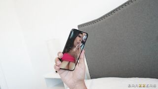 she-sucked-my-cock-while-i-called-my-gf_720