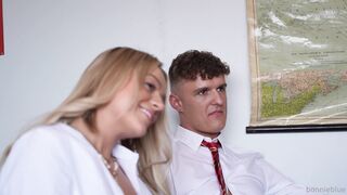 OnlyFans - Bonnie Blue - Classroom Gang-Bang! - The Most Intense Sex Ed Lesson You Will See! 1080p rq