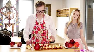 petitehdporn_step_sisters_warm_apple_pie_960