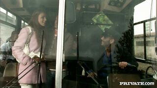 PMO046_s01_720