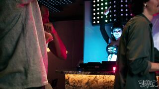 hooking-up-with-the-hot-dj_720