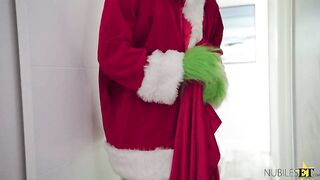 nubileset_how_cindy_lou_saved_christmas_for_her_step_brother_960