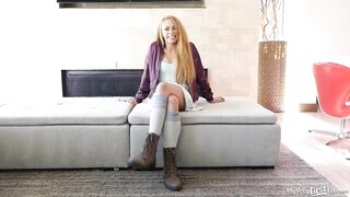 zoe-clark-s-first-scene_720
