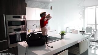 honey-i-m-home-05a65396-a5a7-422a-89da-dc94990ca12d_720