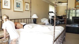 stepdaughter-caught-stealing-mother-s-dildo_720