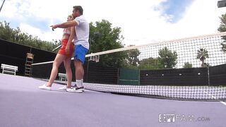 stepbro-gives-tennis-lesson-to-horny-stepsis_720