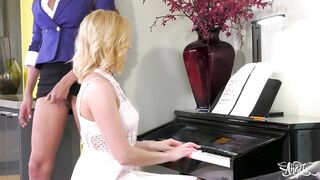 a-lesson-in-d-major_720