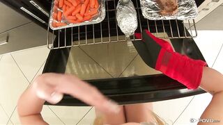 steak-and-bj-day_720