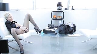 pleasure-before-business_750