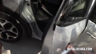 2020-10-15-putalocura-sex-with-2-guys-in-the-street