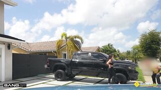 roadside-xxx-elizabeth-skylar-scene-1.540p