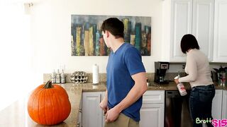 brattysis_pumpkin_fuck_960