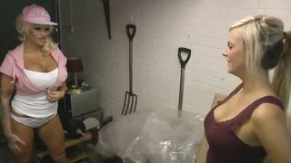borderlandbound-3063-candy-teejay-in