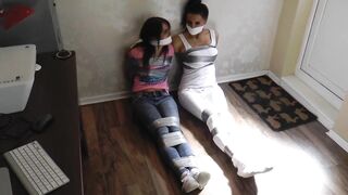 borderlandbound-4569-sammy-kourtney-in