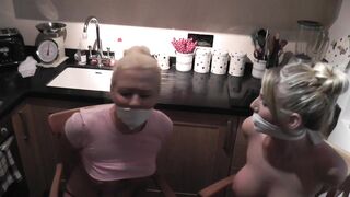 borderlandbound-5009-dani-nikki-in