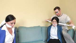 borderlandbound-4812-abbie-carla-in