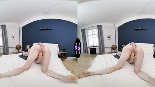TmwVRnet_Dakota_Doll_Solo_1920x960
