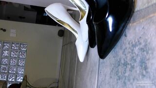 2018-05-06-young-goddess-kim-19592257-becoming-ygks-shoe