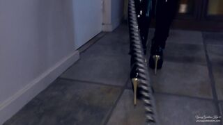 2018-07-13-young-goddess-kim-19950095-mutts-walk-pov