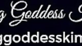 2018-07-13-young-goddess-kim-19950095-mutts-walk-pov