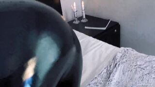 2018-07-05-young-goddess-kim-19908897-leashed-tease