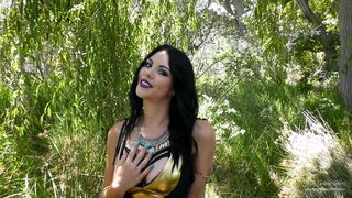 2018-02-15-young-goddess-kim-19154763-forest-fatale-cum-for-your-life