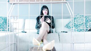 2019-11-01-young-goddess-kim-22275253-prisoner-for-potent-pantyhose-4k-ultra-hd