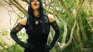 2017-10-15-young-goddess-kim-18488571-return-of-the-woodlands-witch-mp4-720p
