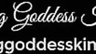 2018-12-17-goddess-kims-fantasies-20751947-mesmerized-smoke-slave