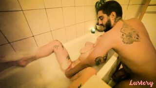 sexy-bath