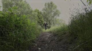 video-sprinkling-outside_1080P