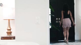 2025-06-04-adulttime-259701-renovation-flirtation_576