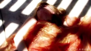 2024-03-31-evil-247036-young-glamorous_540