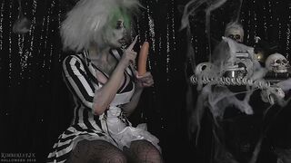 2018-10-04-kimberleyjx-20373419-beetlejoice