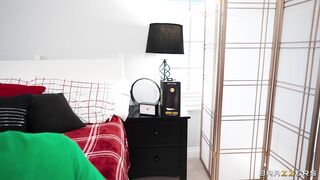 a-very-brazzers-xx-xmas-part-1_720