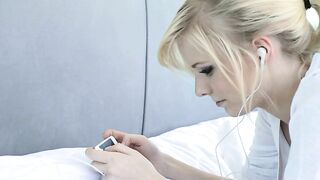 naughty-playtime_750