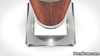 blonde-caught-off-guard_950