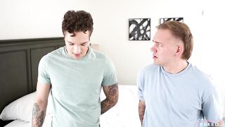 2023-09-07-ML-175394-stepmom-measures-our-dicks-s3e2_960