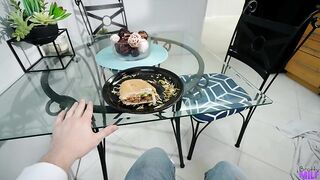 2022-09-30-ML-157066-filling-the-hole-in-stepmoms-life-s6e3_960