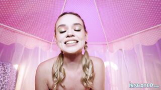 2025-07-31-tiny4k-playful-blonde-9feb9487-bca3-4bf1-9b01-589d1634e049_720