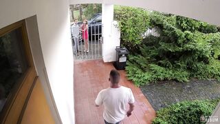 2016-04-10-10031301-stretch-me-in-the-morning_720